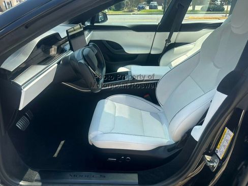 Used 2023 Tesla Model S Plaid AWD/4WD image 5