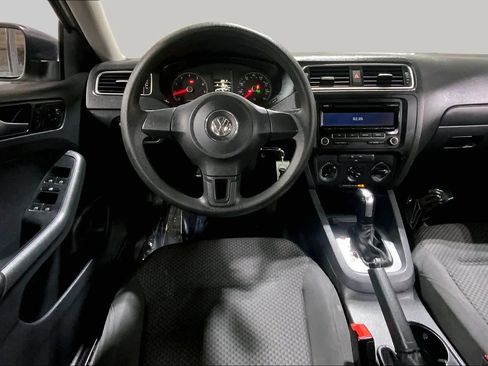Used 2014 Volkswagen Jetta S FWD image 6