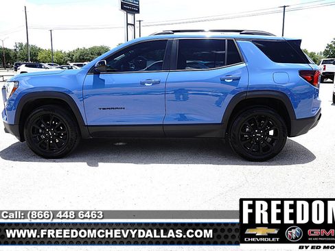New 2026 GMC Terrain Elevation w/ Elevation Premium Package FWD image 4