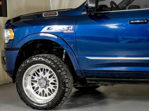Used 2022 RAM 2500 Limited image 13