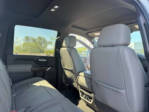 Used 2020 GMC Sierra 2500 SLT w/ Driver Alert Package I AWD/4WD image 15