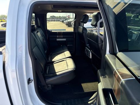 Used 2016 Ford F150 Lariat w/ Equipment Group 501A Mid RWD image 11