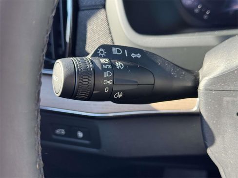 Used 2026 Volvo XC90 T8 Plus w/ Protection Package Premier image 21