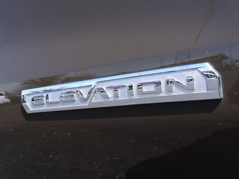 Used 2023 GMC Sierra 1500 Elevation image 25