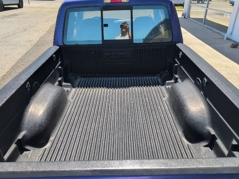Used 1996 MAZDA B-Series Pickup 2WD Cab Plus B2300 image 9