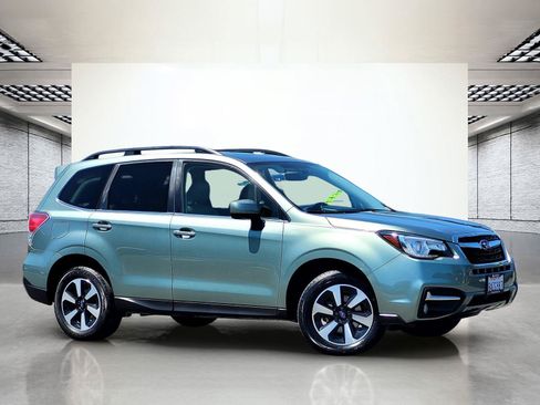 Used 2018 Subaru Forester 2.5i Limited AWD/4WD image 5
