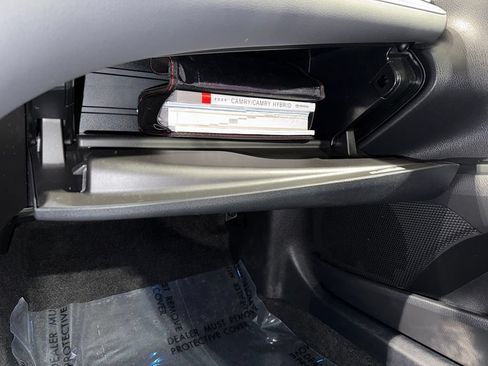 Certified 2020 Toyota Camry XLE w/ Carpet Mat Package FWD image 26