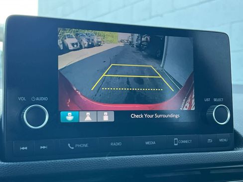 Used 2023 Honda Civic Sport image 20