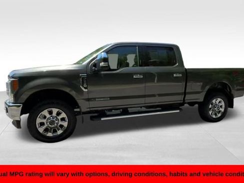 Used 2019 Ford F350 Lariat w/ Lariat Ultimate Package AWD/4WD image 12