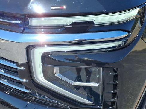 Used 2025 Chevrolet Tahoe LT w/ Comfort Package image 9