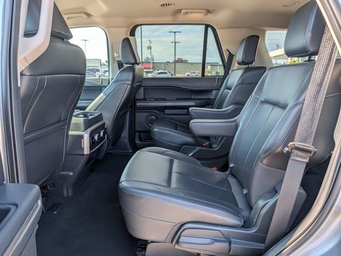 Certified 2024 Ford Expedition XLT AWD/4WD image 21