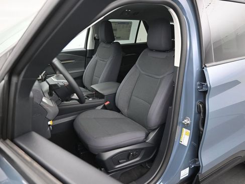 New 2026 Ford Explorer Active RWD image 8