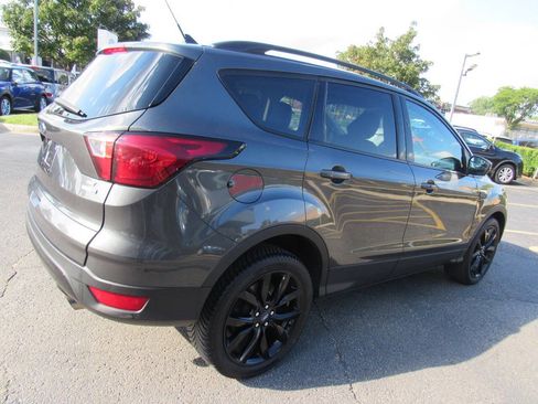 Used 2019 Ford Escape SE AWD/4WD image 5