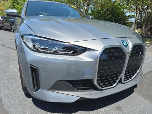Used 2023 BMW i4 eDrive35 w/ Premium Package RWD image 3