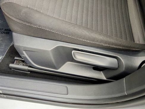 Used 2025 Volkswagen Jetta S FWD image 11