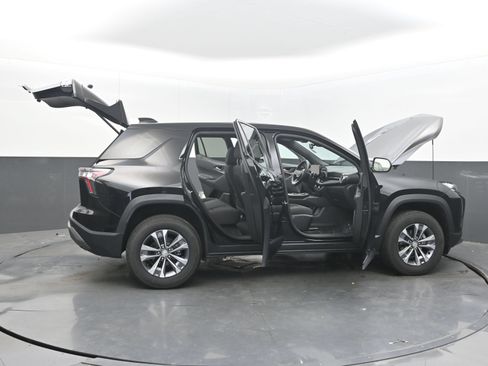 Certified 2026 Chevrolet Equinox LT FWD image 46