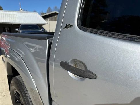 Used 2014 Toyota Tacoma 4x4 Double Cab w/ SR5 Package image 25