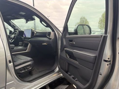 New 2026 Toyota Sequoia Platinum AWD/4WD image 29