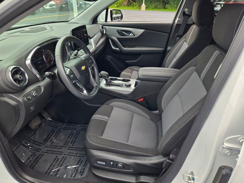 Certified 2024 Chevrolet Blazer LT w/ Convenience Package FWD image 24