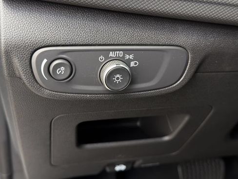 New 2026 Chevrolet TrailBlazer LS w/ LS Convenience Package FWD image 17