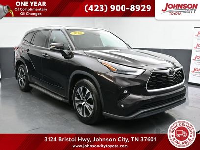 Used 2022 Toyota Highlander XLE