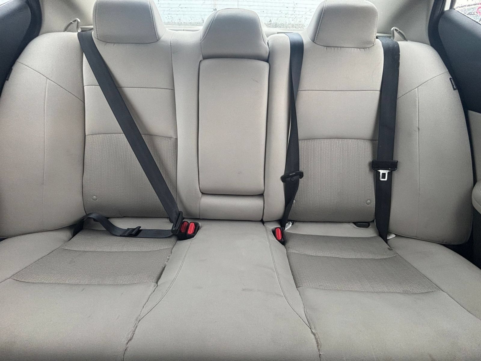 Used 2025 Nissan Altima 2.5 SV FWD image 35
