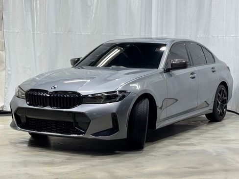 Used 2025 BMW 330i xDrive Sedan w/ M Sport Package image 3