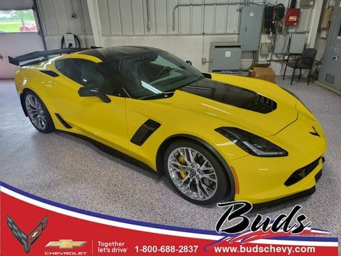Used 2019 Chevrolet Corvette Z06 RWD image 1