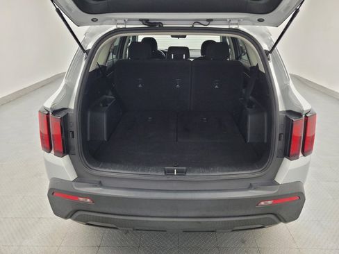 Used 2022 Kia Sorento LX FWD image 29
