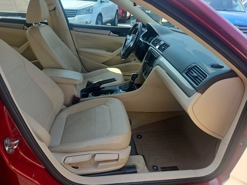 Used 2015 Volkswagen Passat 1.8T Limited Edition FWD image 19
