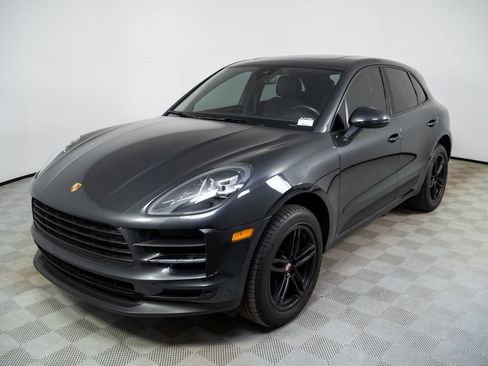 Used 2020 Porsche Macan Base image 1