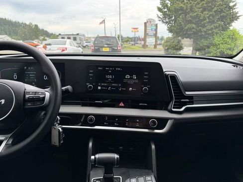 Certified 2023 Kia Sportage LX AWD/4WD image 24