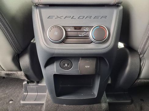 New 2026 Ford Explorer Active w/ Active Comfort Package RWD image 7