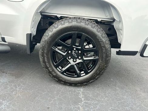 Used 2026 Chevrolet Silverado 1500 Custom w/ Turbomax Blackout Package image 12