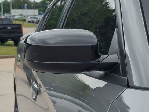 Used 2023 Dodge Charger SXT w/ Blacktop Package RWD image 13