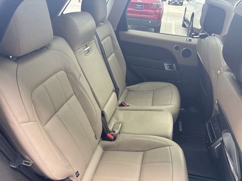 Used 2019 Land Rover Range Rover Sport HSE AWD/4WD image 12