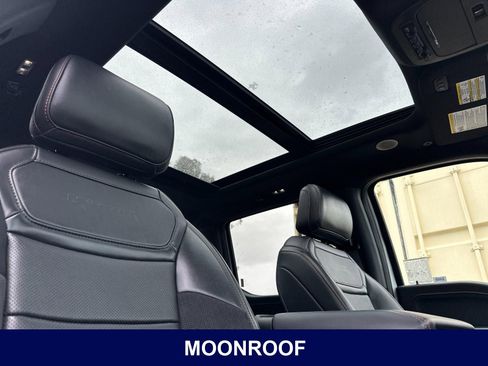 Used 2025 Ford F150 Raptor AWD/4WD image 19