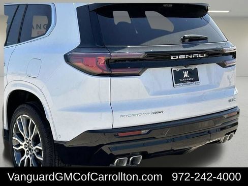New 2026 GMC Acadia Denali Ultimate w/ LPO, Floor Liner Package AWD/4WD image 7