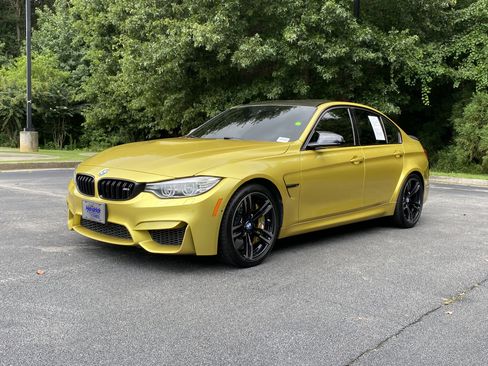 Used 2017 BMW M3 RWD image 5