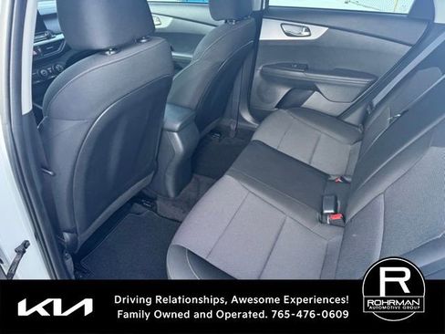 Used 2022 Kia Forte LXS image 9
