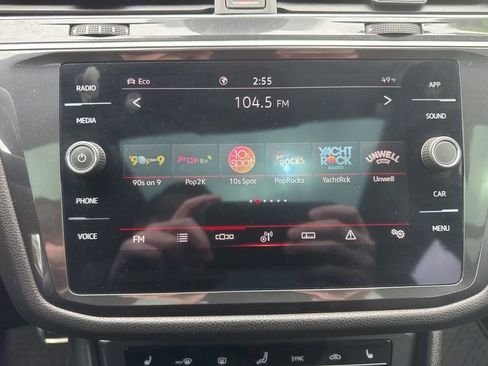 Used 2024 Volkswagen Tiguan SE R-Line image 15