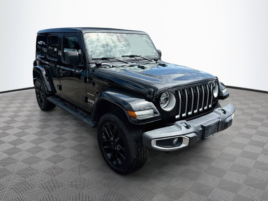 Certified 2021 Jeep Wrangler Unlimited Sahara w/ Cold Weather Group AWD/4WD image 4