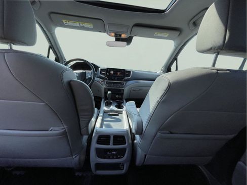 Used 2019 Honda Pilot EX-L image 18