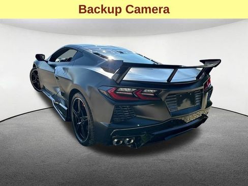 Used 2022 Chevrolet Corvette Stingray Premium Cpe w/ Z51 Performance Package RWD image 10