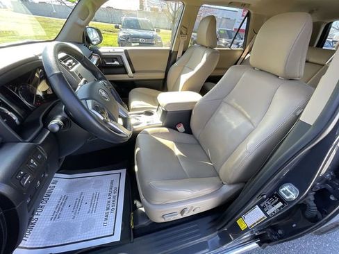 Used 2024 Toyota 4Runner Limited AWD/4WD image 14