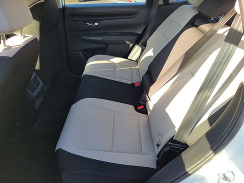 Used 2024 Honda CR-V LX image 13