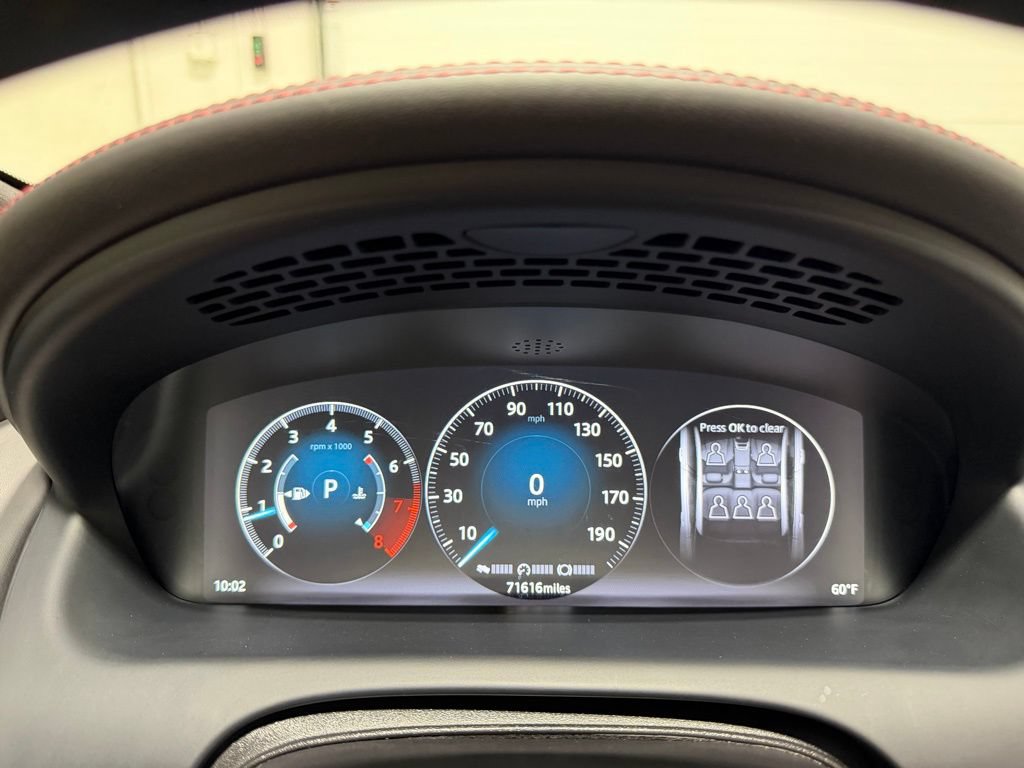 Used 2016 Jaguar XJ RWD image 14