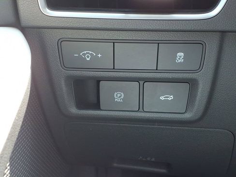 Used 2025 Hyundai Sonata SEL FWD image 21