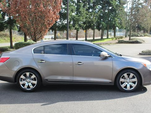 Used 2010 Buick LaCrosse CXL w/ Luxury Package image 6