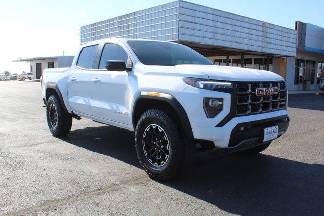 Used 2026 GMC Canyon AT4 w/ Technology Plus Package AWD/4WD image 1